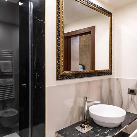 Palazzo San Lorenzo Отель 4*