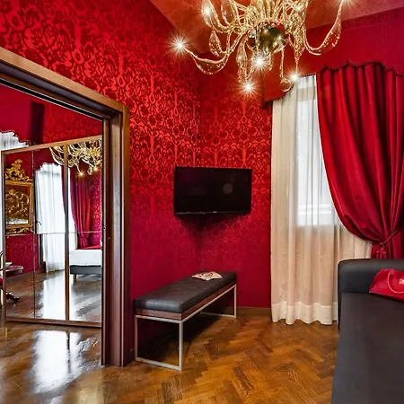Palazzo San Lorenzo Venice