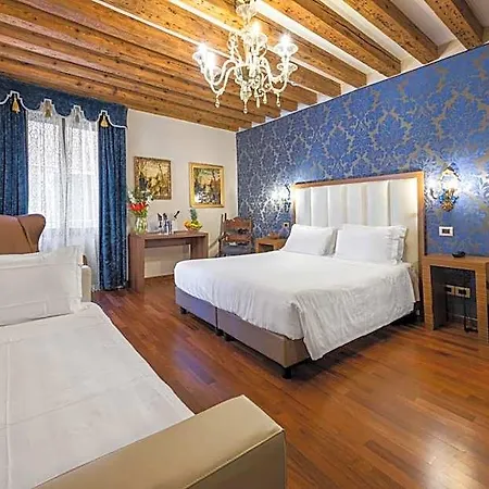 Palazzo San Lorenzo Hotel