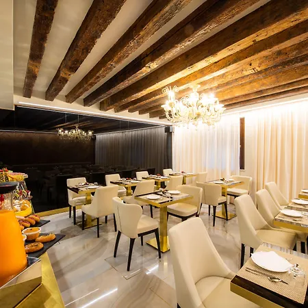 Palazzo San Lorenzo 4* Venezia