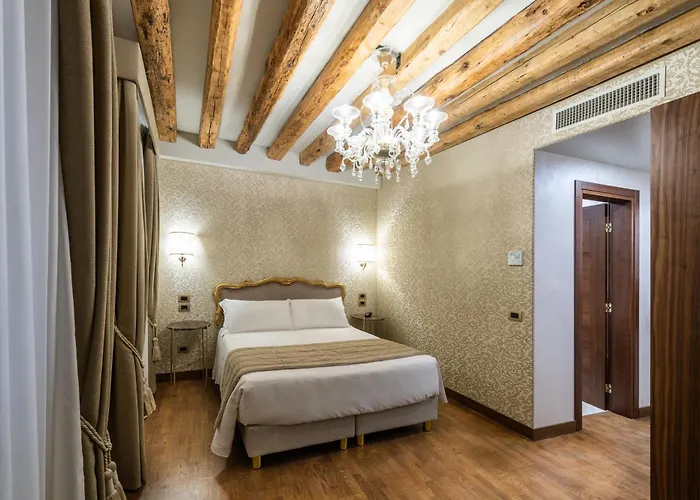 Palazzo San Lorenzo 酒店