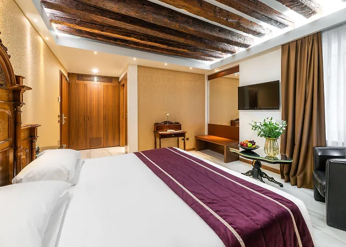 酒店 Palazzo San Lorenzo 4*