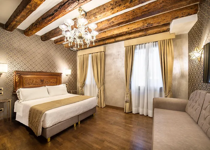 Palazzo San Lorenzo 威尼斯