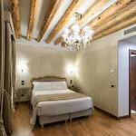 Palazzo San Lorenzo Hotel