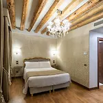 Palazzo San Lorenzo Hotel
