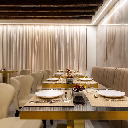 Palazzo San Lorenzo 4*