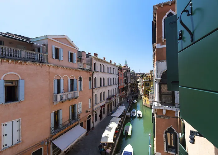 Palazzo San Lorenzo Venedig